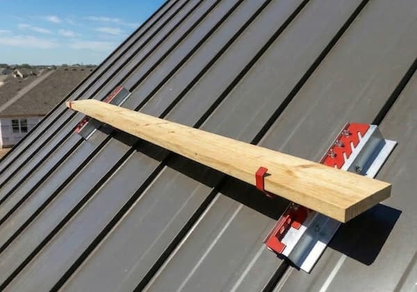 SSRA2 Roof Jack Adapters with SSRA1 Anchors, 2-Pack Walkboard Kit | Fall Protection Canada