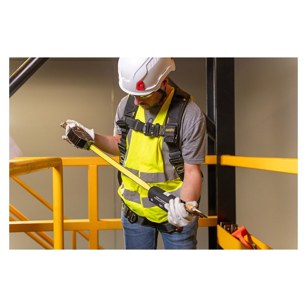 Guardian 10900 Halo self-retracting lifeline, inspecting the webbing