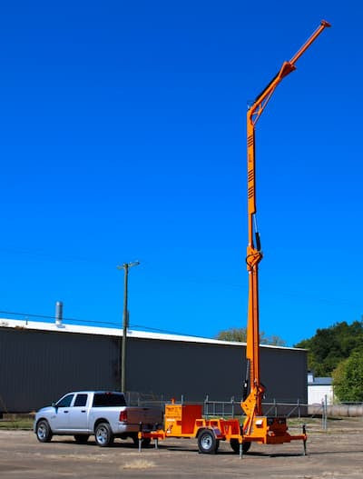 Malta Dynamics X1270 Mobile Grabber, 2 Workers, 45 ft | Canada